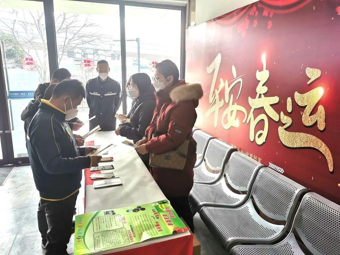上海鼓励外地人返乡(上海对外地人的管控)
