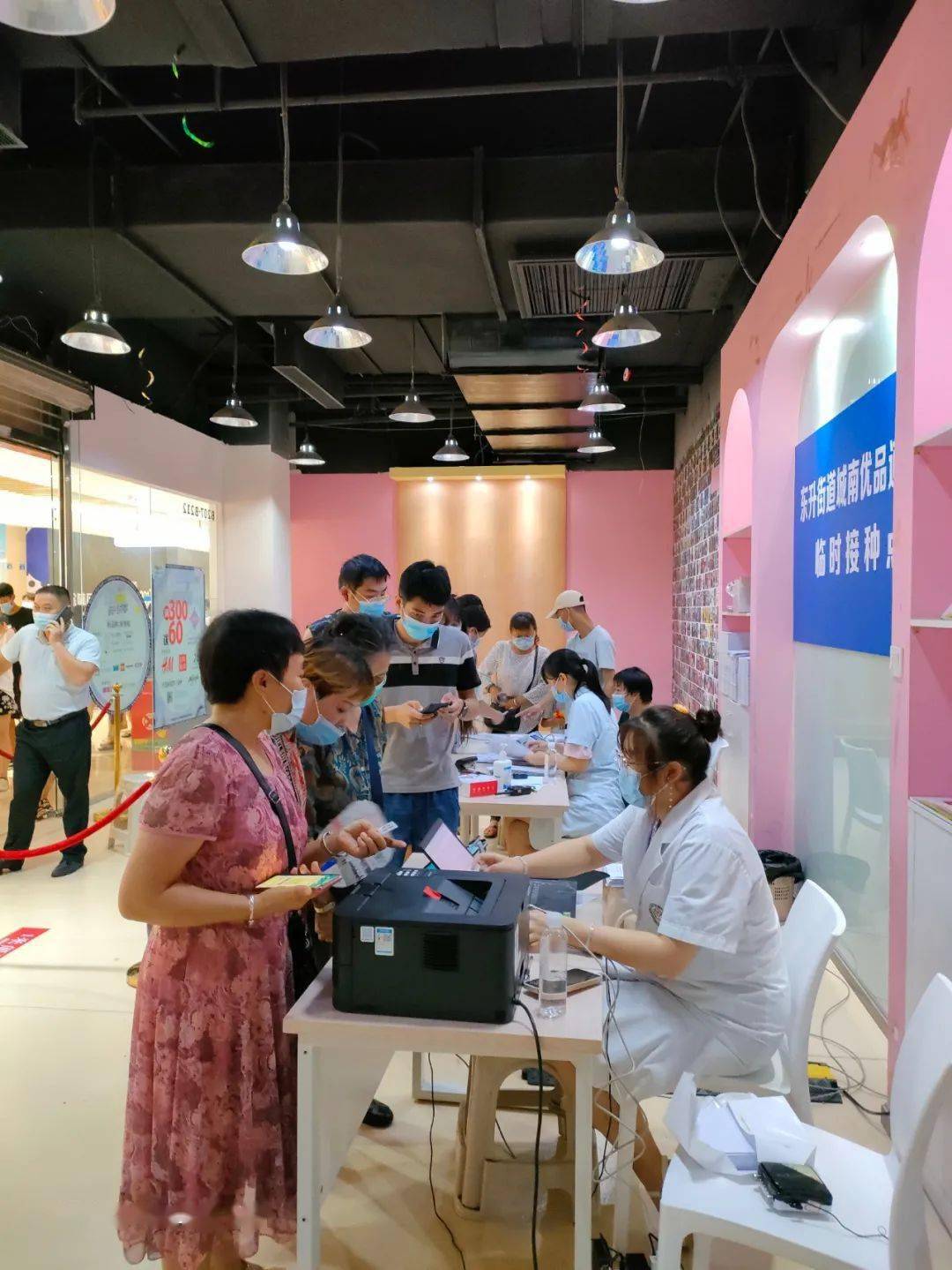 【成都最近新冠疫情,成都最近新冠肺炎情况】