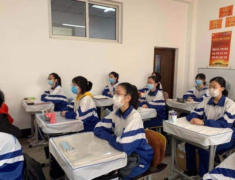 教育局延迟开学通知.教育局延迟开学通知最新消息？