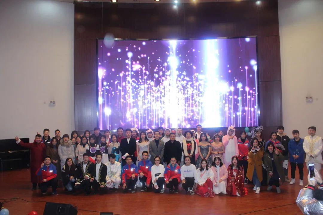 西安连续5天确诊人数过百(西安市连续多少天无新增)