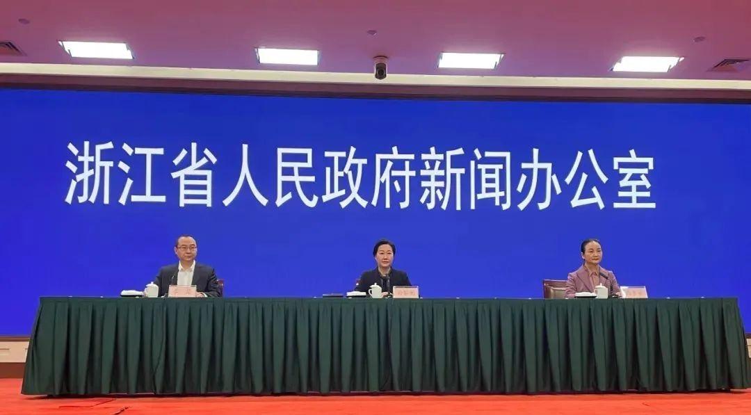 【31省区市新增本土确诊55例,31省区市新增确诊57例 其中本土38例】