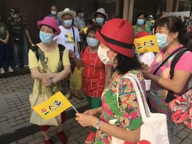 全国现有22个中风险地区.全国现有中风险地区80个？
