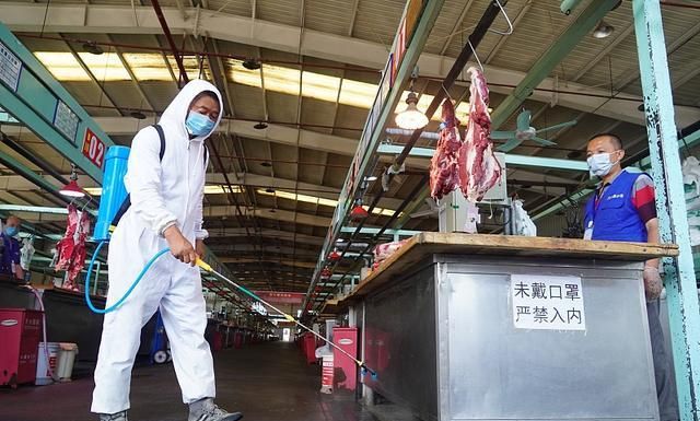 新发地同一层楼102例确诊(新发地小区)