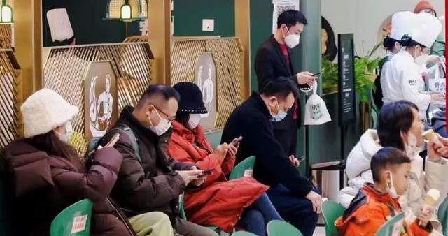 【多地将迎疫情高峰,疫情高峰省份】