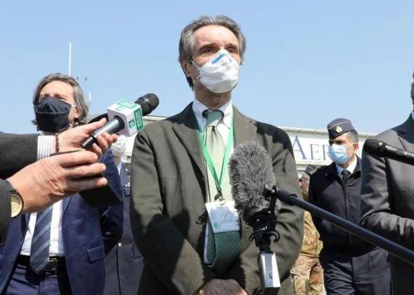 美国新冠超566万例/美国新冠超820万例
