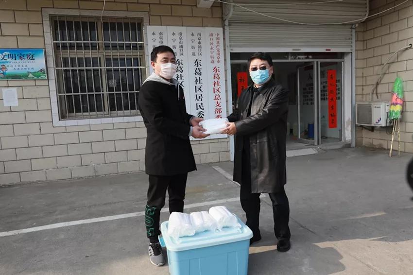 南京疫情传播链人数/南京疫情传播链延长到至少365人