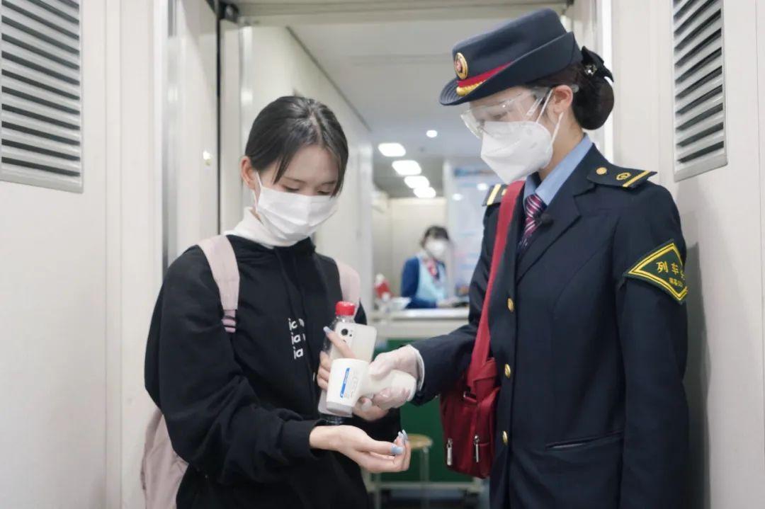 中高风险地区最新名单.中高风险地区最新名单有哪些？
