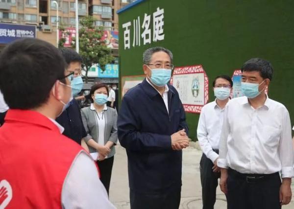 六安7例无症状均为摄影公司员工/六安3例确诊病例所在影楼店长