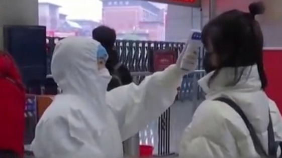 【李兰娟谈武汉何时解封,武汉何时解的封】