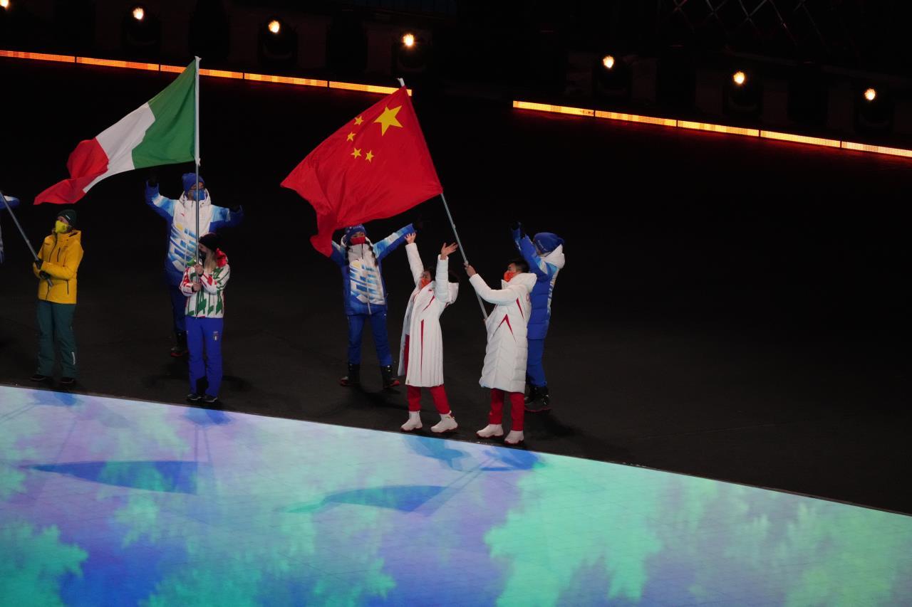 包含闭幕式冬奥会的词条