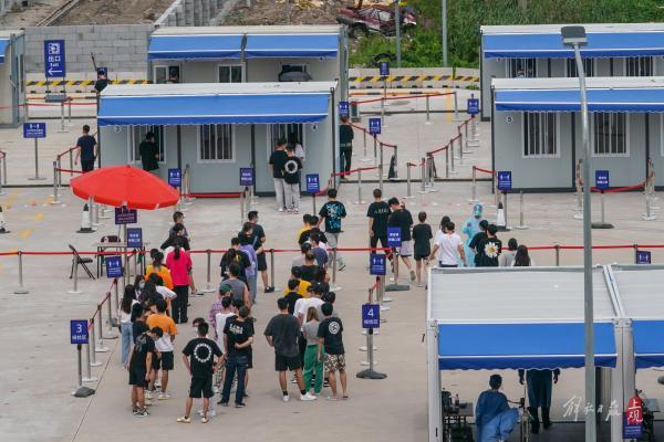 上海新增本土5例/上海 新增 本土
